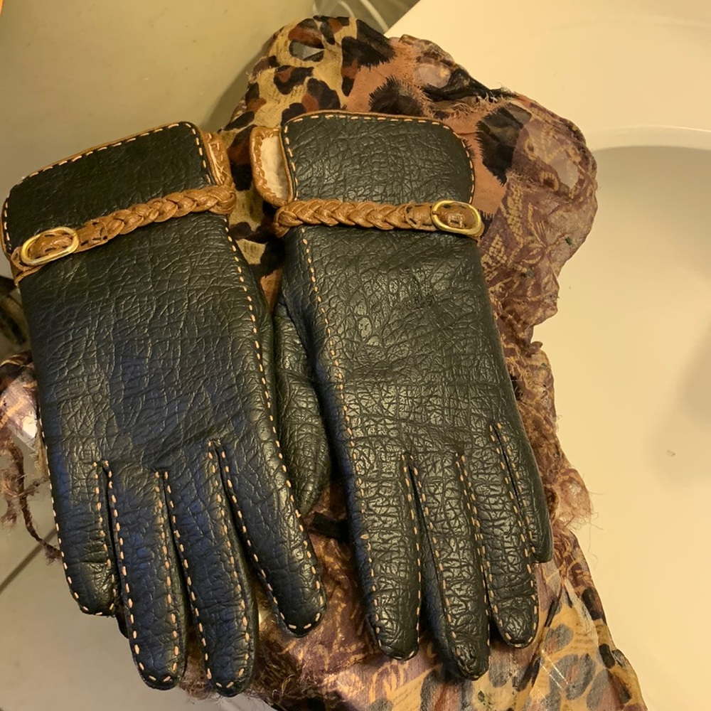 Van Raalle gloves
